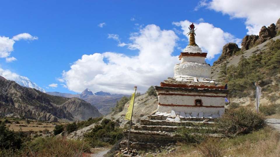 Tilicho Lake Trekking - Outshine Adventure Pvt Ltd - Nepal - Image 3