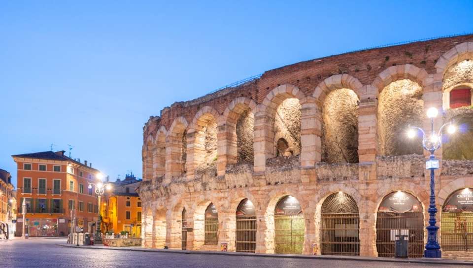 Timeless Venice and the Arena of Verona, the majestic stage for opera (port-to-port package) - Croisieurope - Italy - Image 2