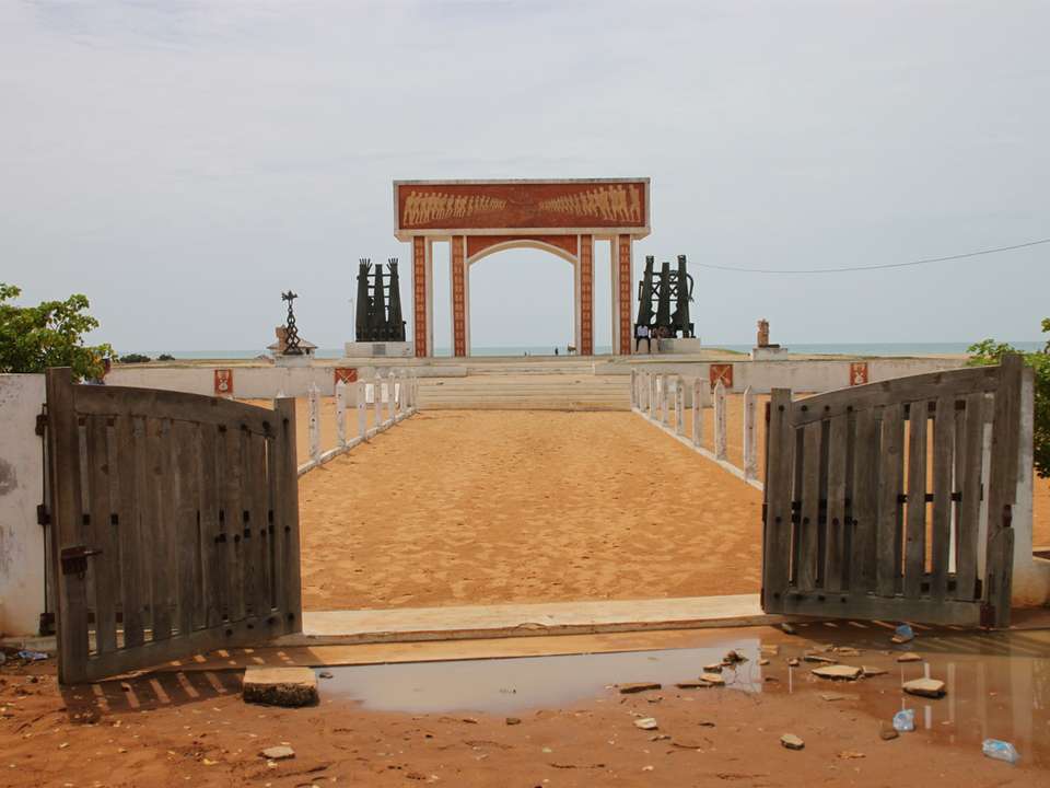 Togo and Benin: Local Markets, Koutammakou and Voodoo Traditions - undefined - Image 4