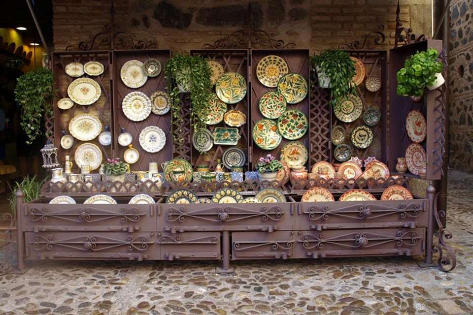Toledo And Segovia Day Trip From Madrid - Vpt Tours - Spain - Image 2