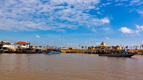 Tonle Sap Lake Half Day Sightseeing Cruise From Siem Reap - July 2027