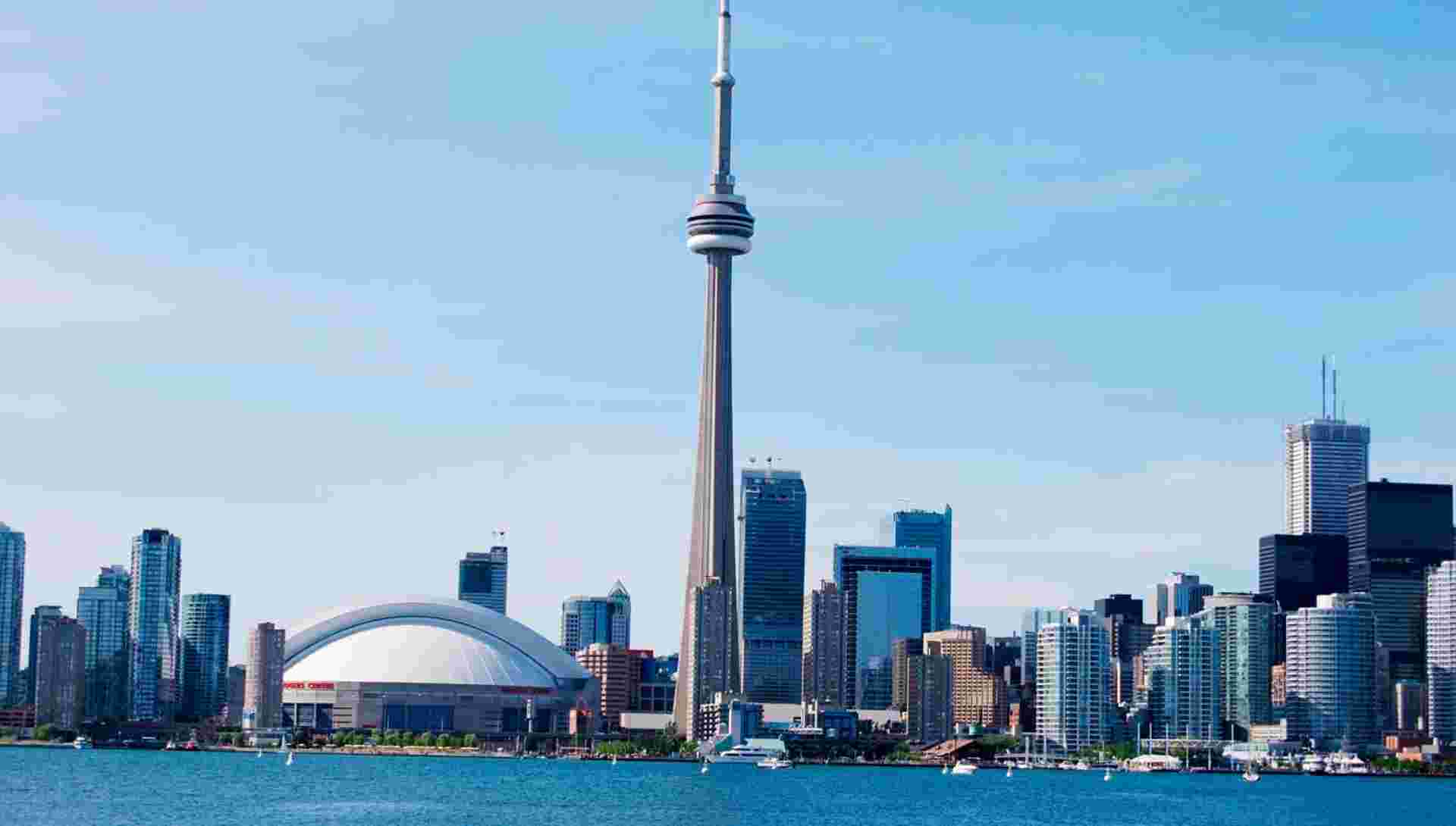Toronto & Niagara Falls Discovery - 4 days