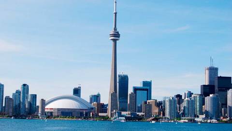Toronto & Niagara Falls Discovery - 4 Days - August 2026