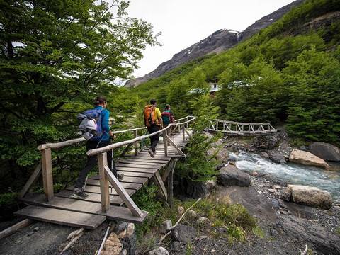 Torres Del Paine Guided O Trek 8d/7n - January 2026