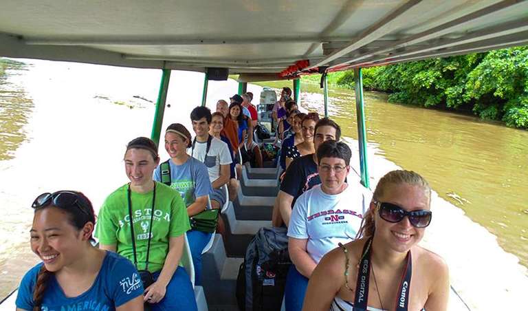 Tortuguero National Park Adventure 4D/3N trip - alternative tour available