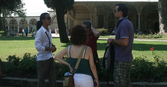 Image 3 of 3
