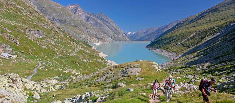 Tour de Monte Rosa Guided Hike - Utracks - Switzerland - Image 4