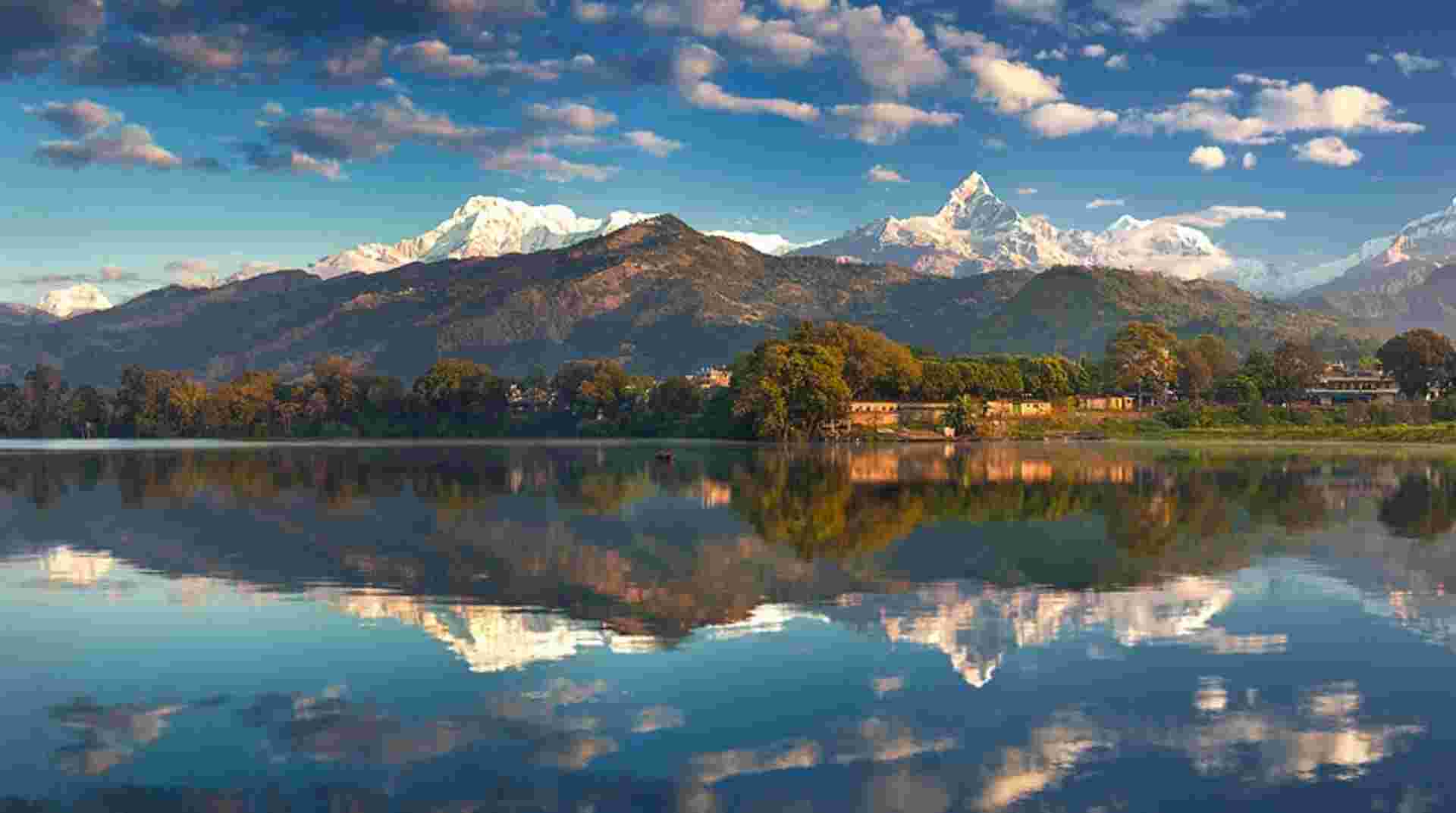 Tour of Kathmandu, Pokhara & Chitwan