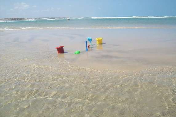 Image 4 of 6
