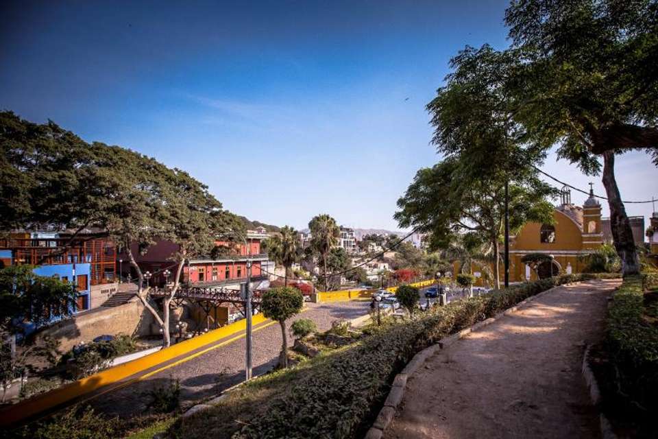Tour to Barranco and Temple of Pachacamac - Tangol Tours - Peru - Image 8