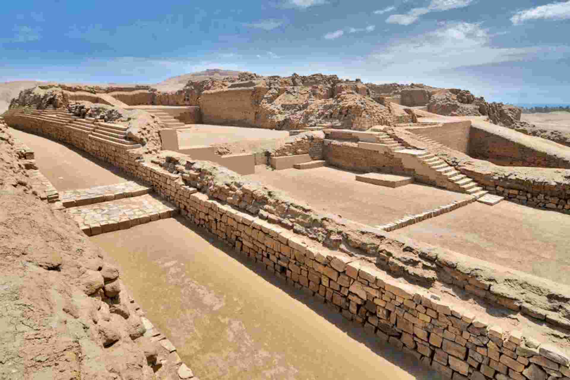Tour to Barranco and Temple of Pachacamac