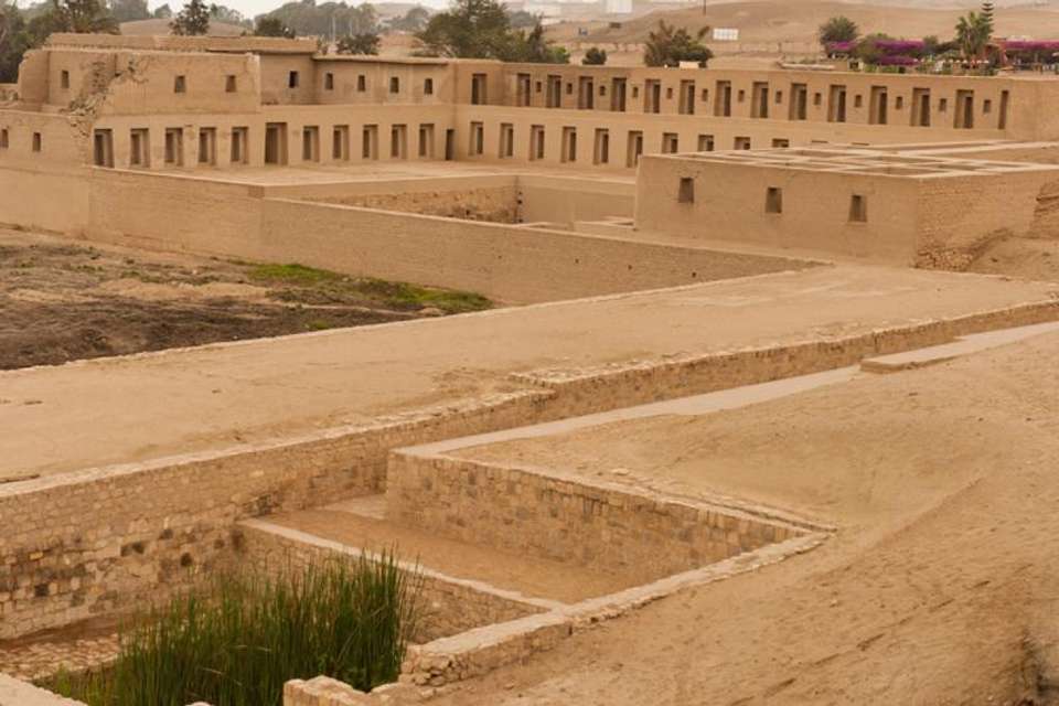Tour to Barranco and Temple of Pachacamac - Tangol Tours - Peru - Image 2