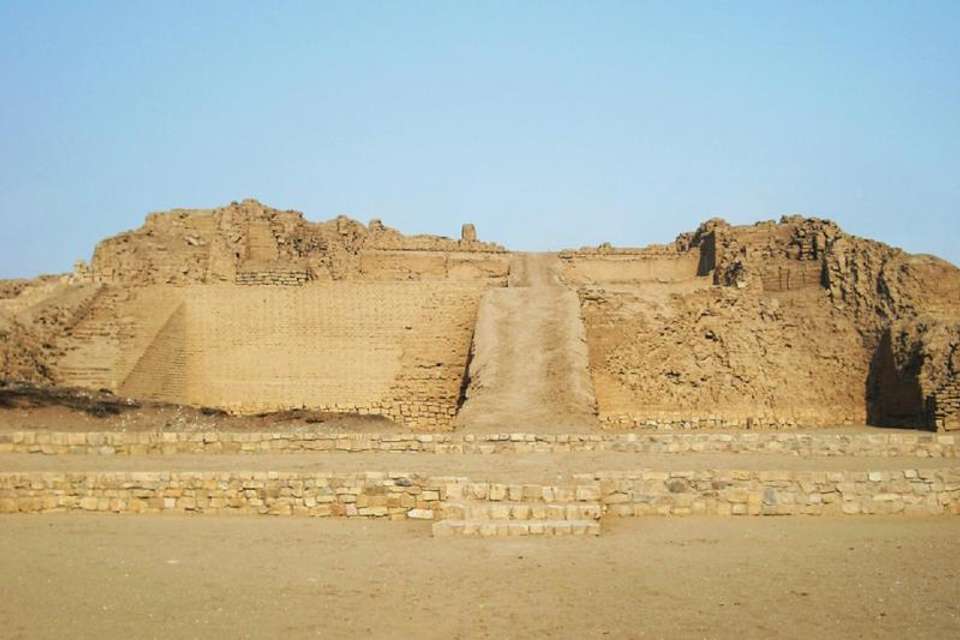 Tour to Barranco and Temple of Pachacamac - Tangol Tours - Peru - Image 6