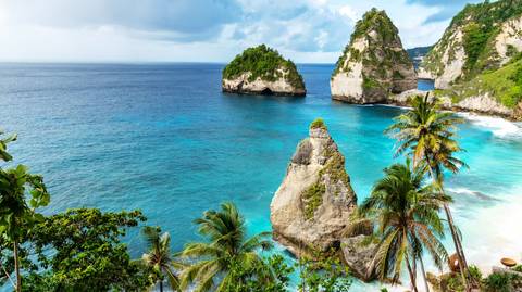 Tranquil Vietnam And Bali In 15 Days - February 2027