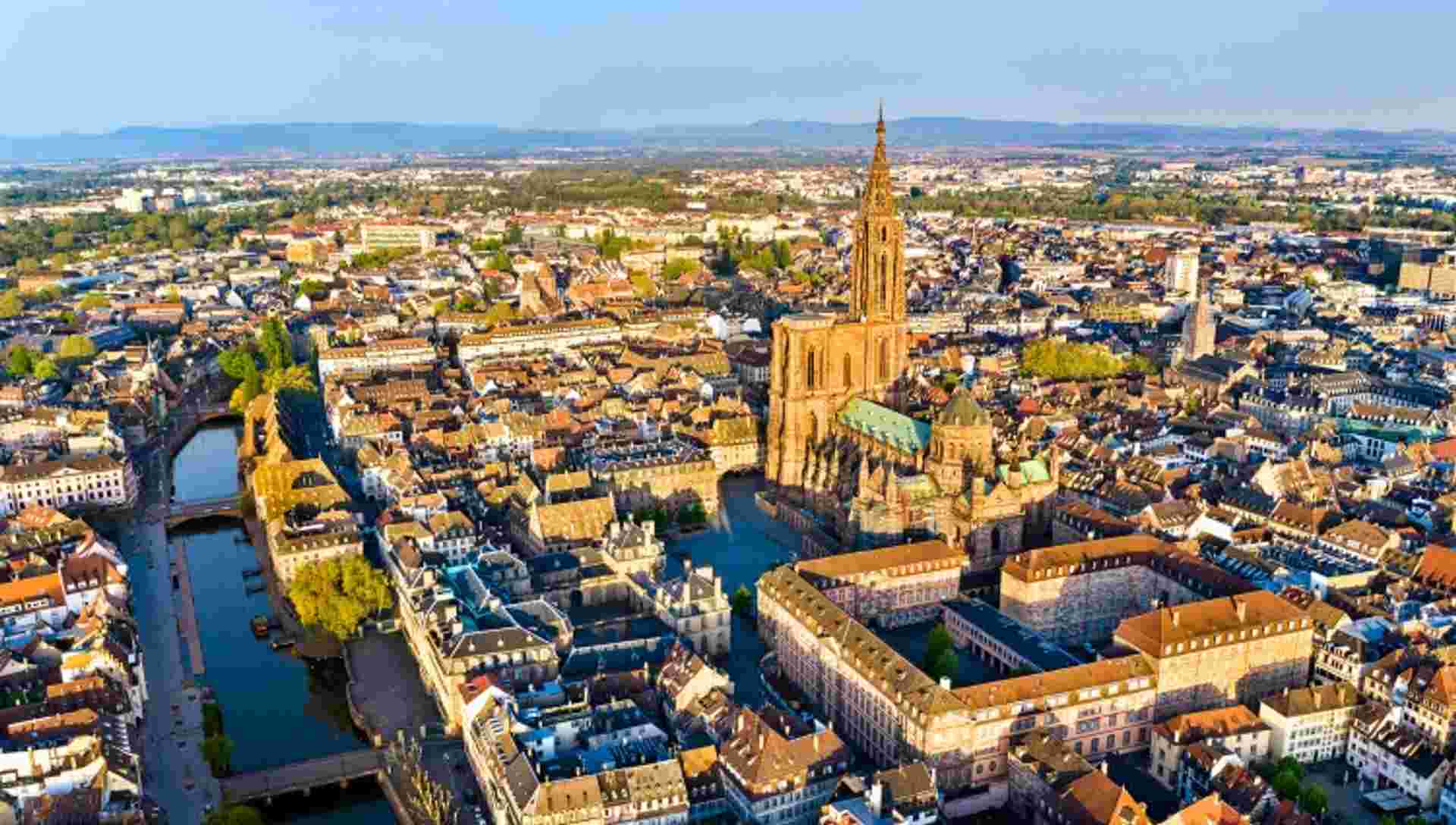 Trans-European cruise from Strasbourg to Budapest (port-to-port cruise)