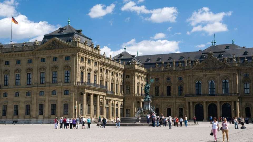Trans-European cruise from Strasbourg to Budapest (port-to-port cruise) - Tweet World Travel - France - Image 4