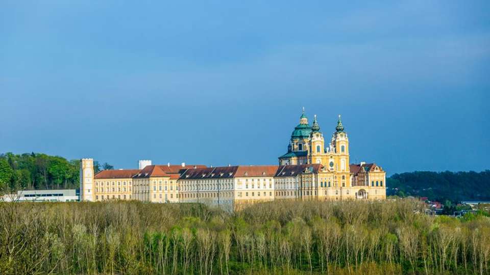 Trans-European cruise from Strasbourg to Budapest (port-to-port cruise) - Tweet World Travel - France - Image 9