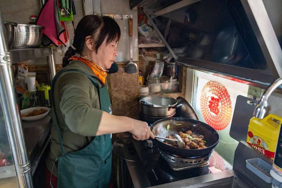 Trans-Mongolian Railway Adventure - Intrepid Travel - China - Image 11