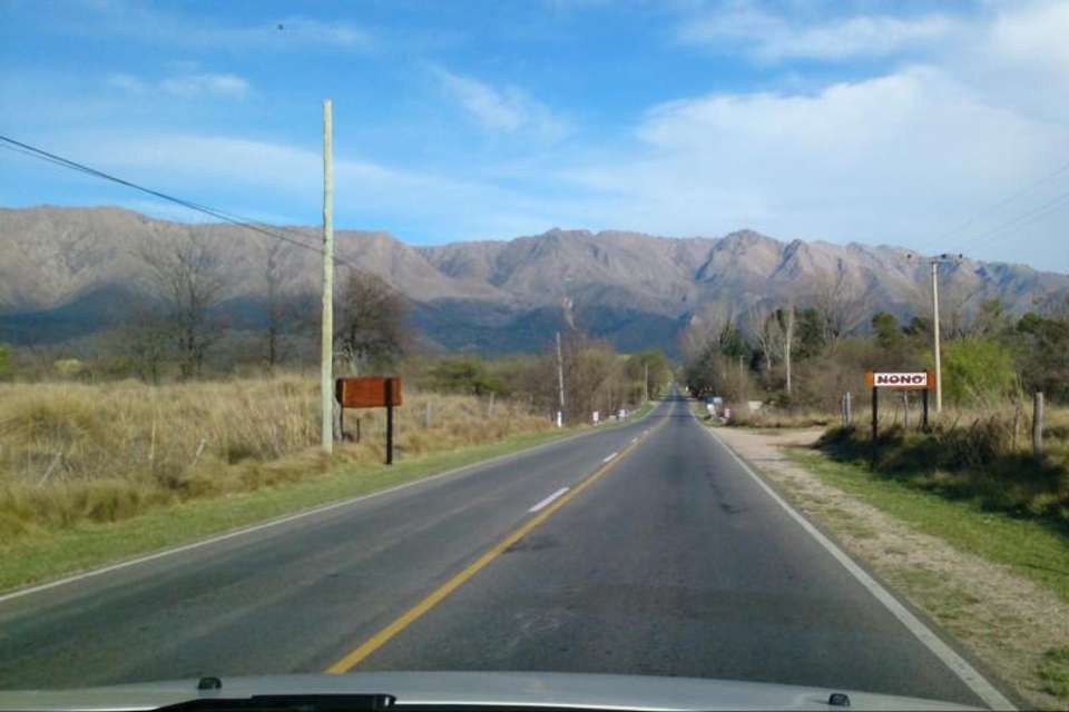 Traslasierras Valley Day Trip from Cordoba - Tangol Tours - Argentina - Image 4