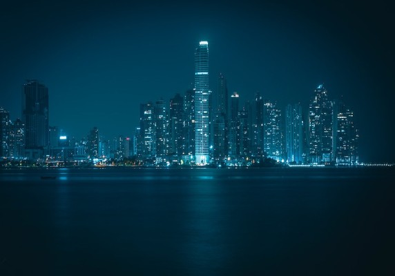 Image 4 of 7