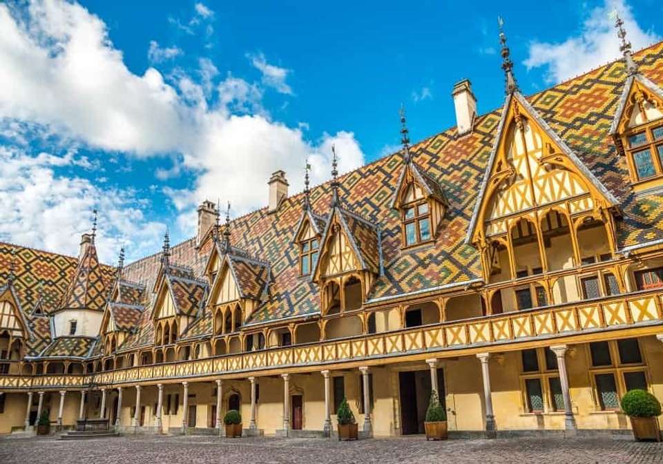 Treasures of Paris, Switzerland, Italy and Vienna - Indus Travels - France - Image 8