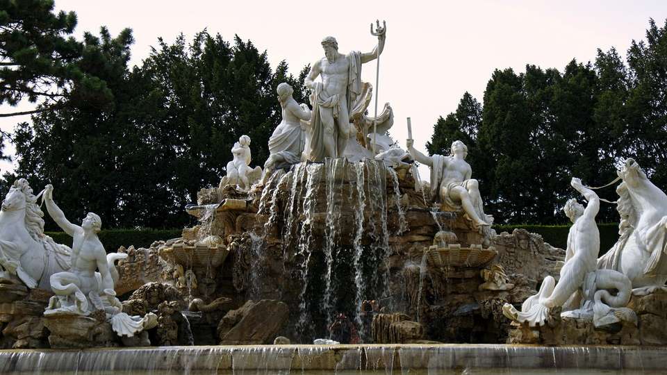 Treasures of Paris, Switzerland, Italy and Vienna - Indus Travels - France - Image 12