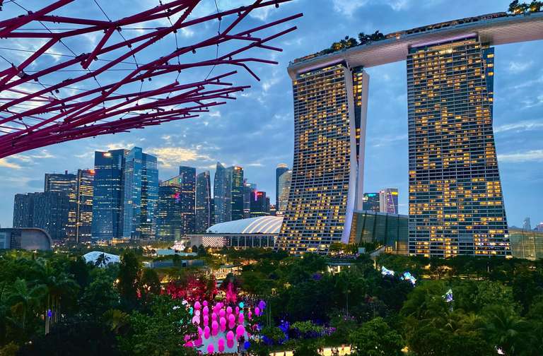 Treasures Of Singapore & Borneo, Malaysia (5 & 4 Star Hotels) trip - alternative tour available