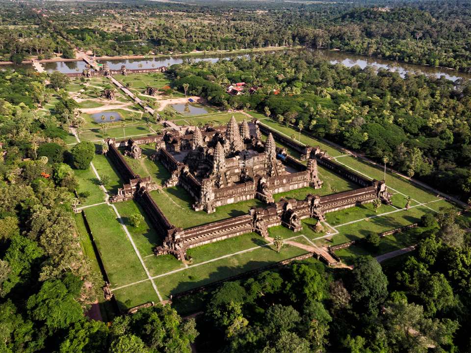 Treasures of Southeast Asia - 11 days - On The Go Tours - Vietnam - Image 7