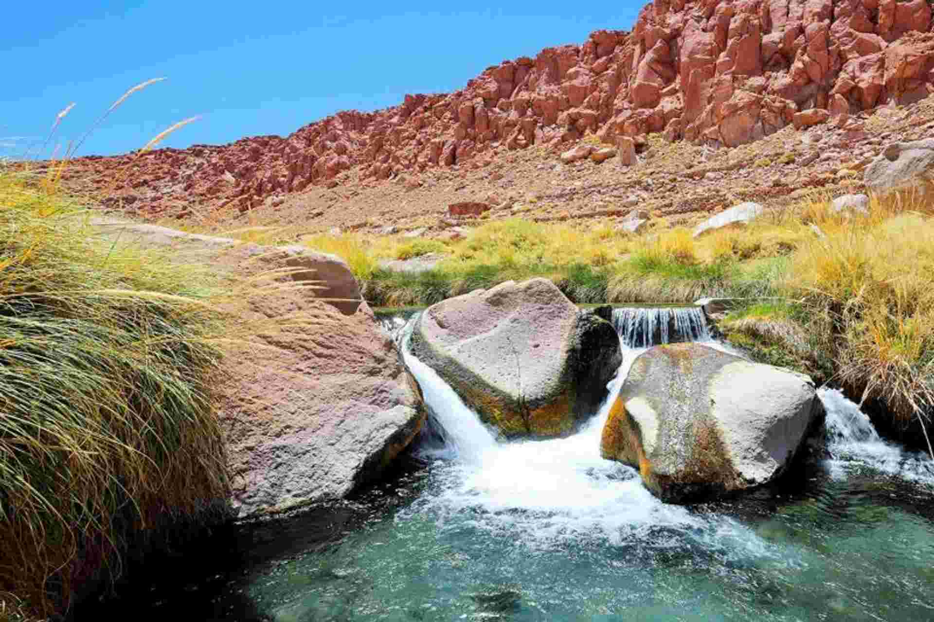 Trek Puritama Canyon & Guatin Natural Exploration