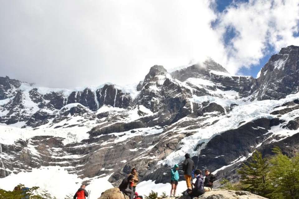 Trek the French Valley from Natales - Tangol Tours - Chile - Image 3