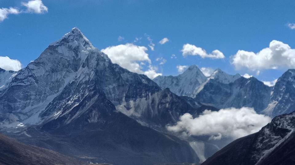 Trek to Siklis: 11 Days - Alpine Club Of Himalaya - Nepal - Image 2