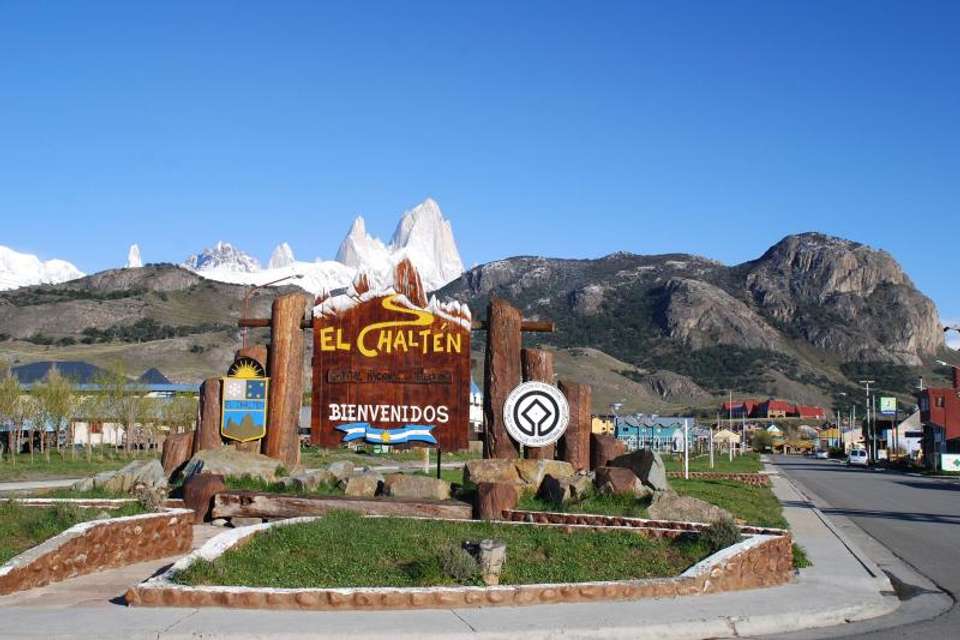 Trekking Adventure: Explore El Chaltén with Lunch Included - Tangol Tours - Argentina - Image 5