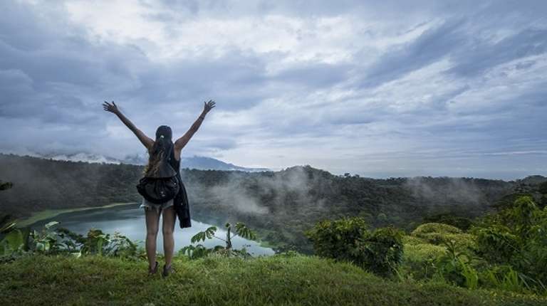 Trip to the Hule Lagoon & Volcanic Crater - 9 hours