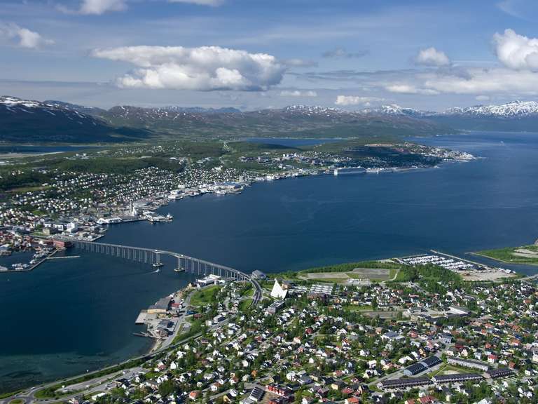 Europe Northern lights Tour: Tromso Arctic Experience -  6 days