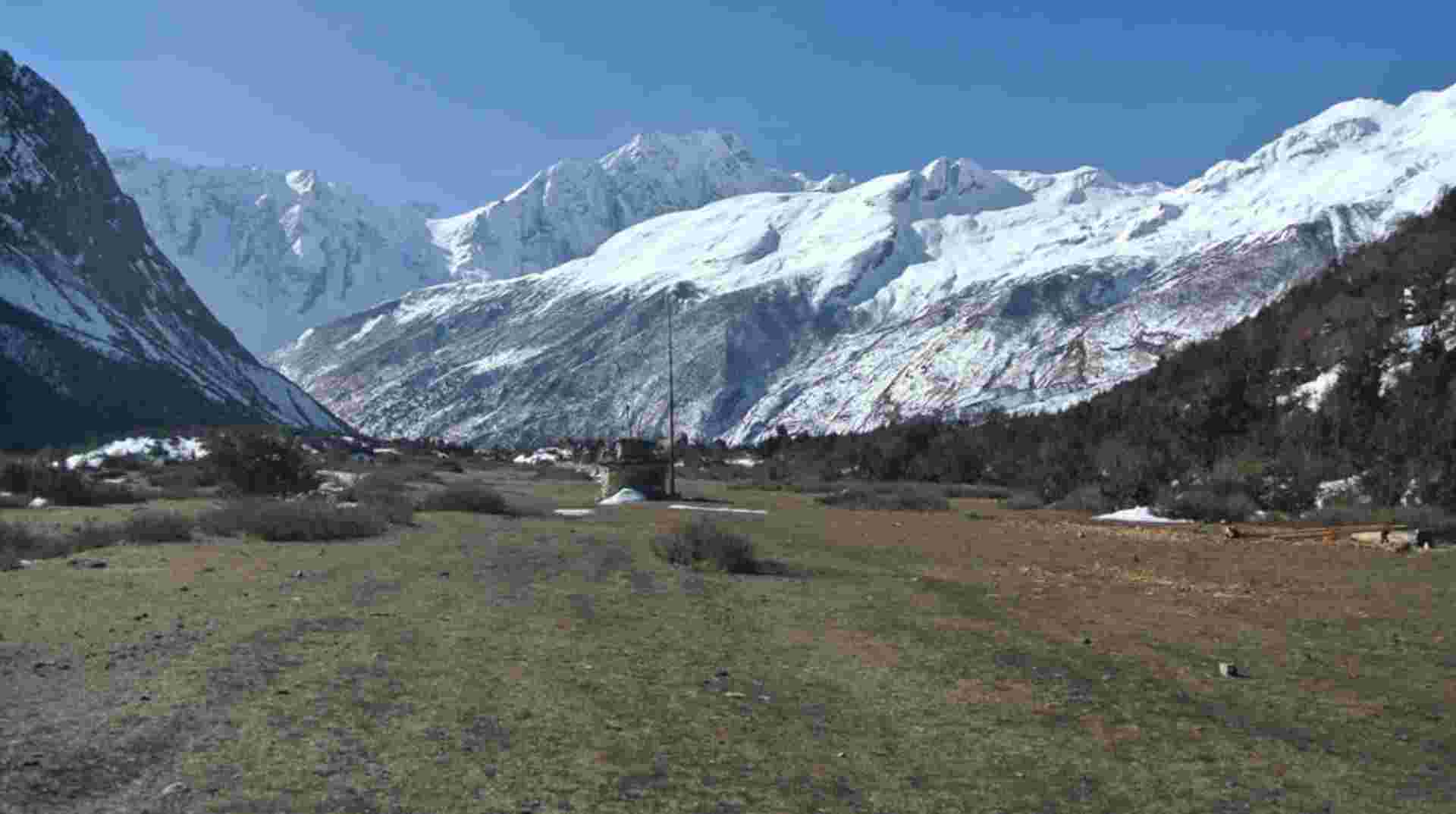 Manaslu Tsum Valley Trek: 18 Days
