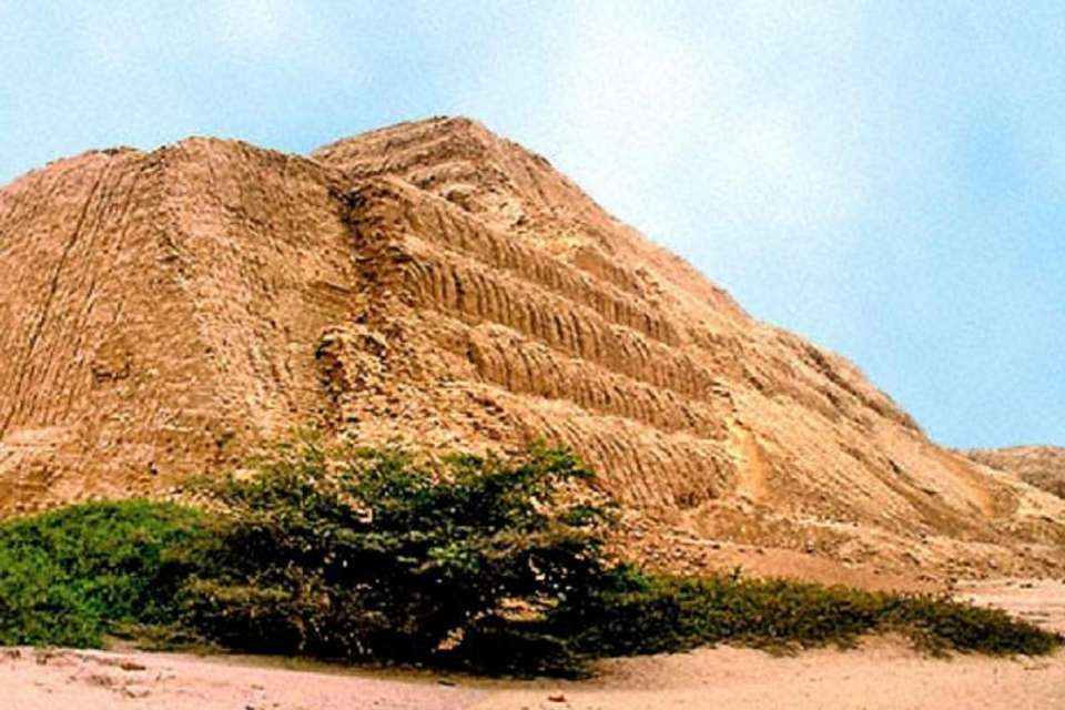 Tucume Pyramids & Las Balsas Huaca in Chiclayo - Tangol Tours - Peru - Image 5