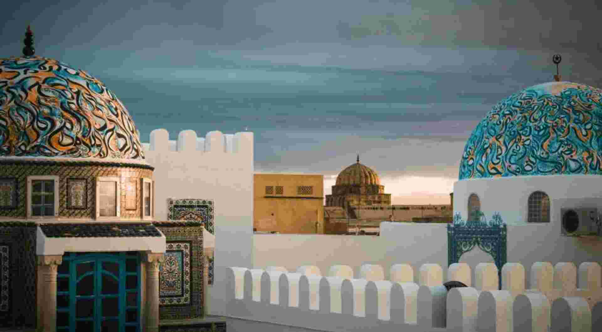 Tunisia Encompassed