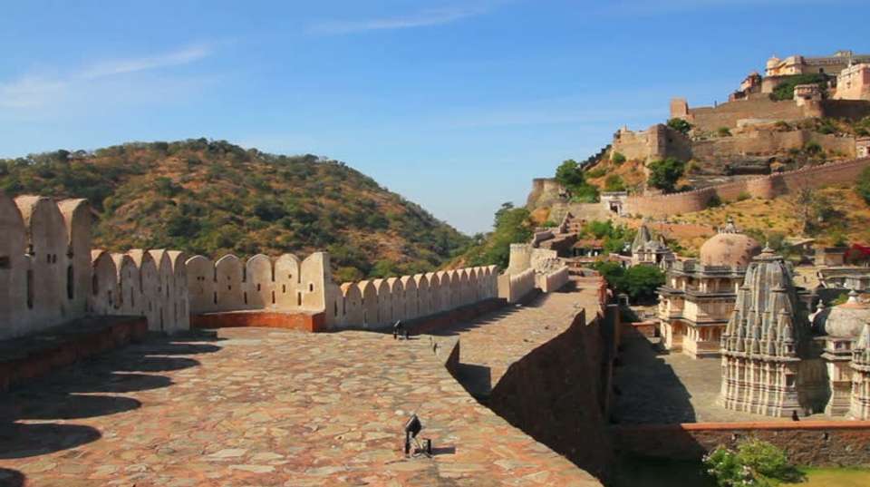 Udaipur to Jodhpur Via Kumbhalgarh Fort & Ranakpur  - Balaji Forex Tours & Travels - India - Image 3