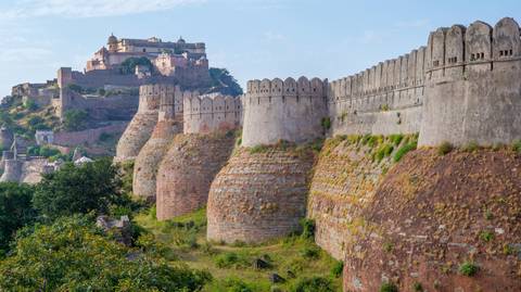 Udaipur To Jodhpur Via Kumbhalgarh Fort & Ranakpur - September 2027