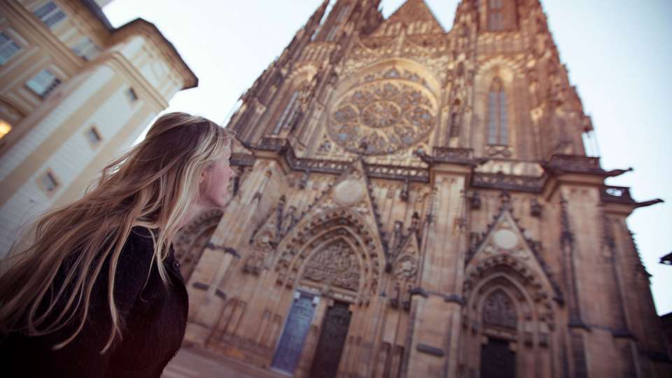 Ultimate Europe: Berlin, Tuscany & Greek Temples - G Adventures - Holland