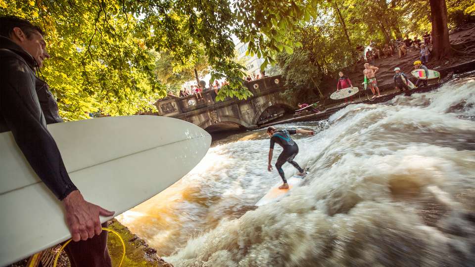 Ultimate Europe: Berlin, Tuscany & Greek Temples - G Adventures - Holland