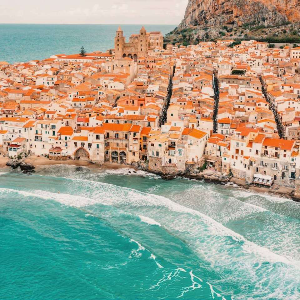Ultimate Italy - Contiki - Italy - Image 6