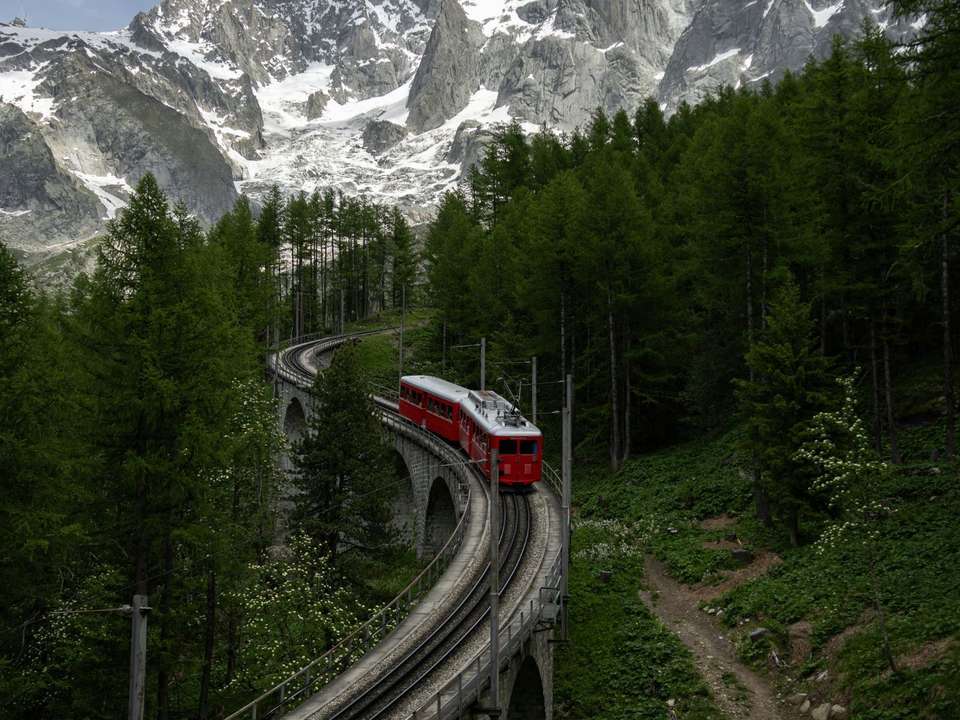 Ultimate New Zealand Highlights - 19 days - On The Go Tours - New Zealand - Image 11