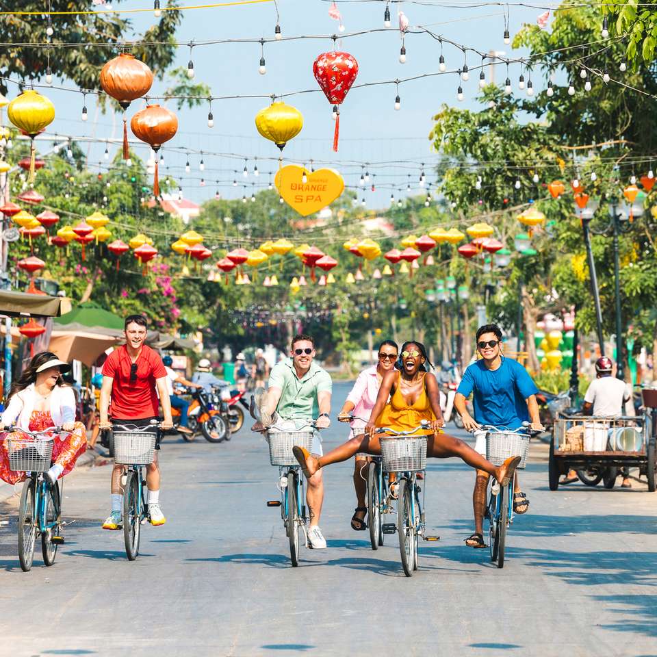 Ultimate South East Asia - Contiki - Thailand - Image 9