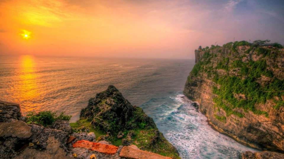 Uluwatu Temple & Sunset Tour - Edy Smile Tour - Indonesia - Image 1