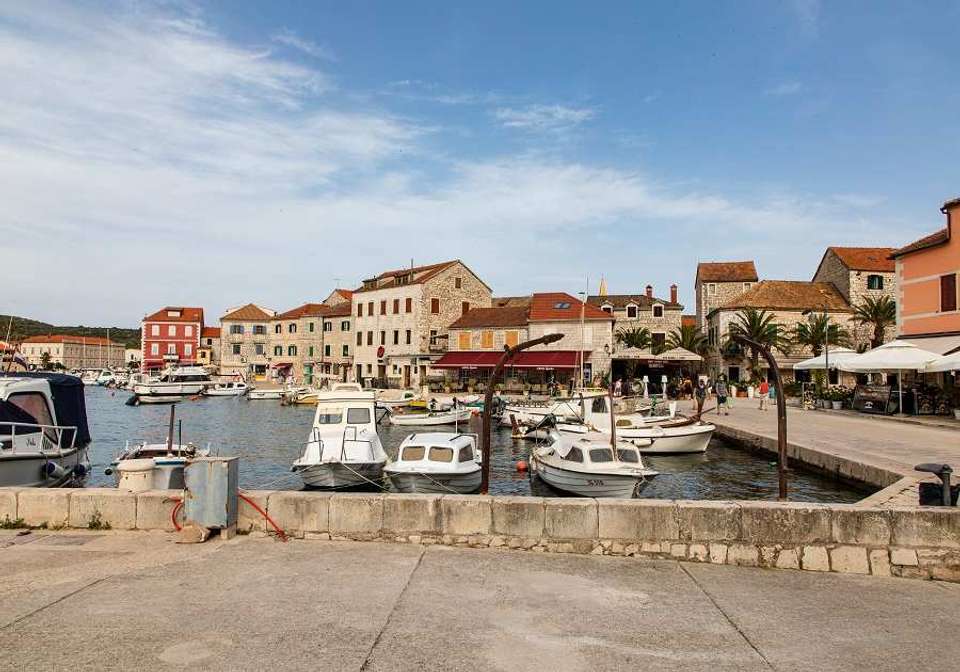 Unforgettable Croatian Land and Cruise Adventure - Indus Travels - Croatia - Image 4