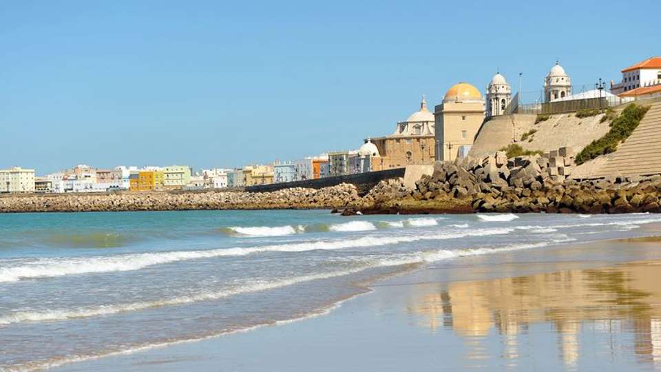 Unforgettable Cruise through Andalusia for an Exceptional Celestial Spectacle (port-to-port cruise) - Tweet World Travel - Spain - Image 3