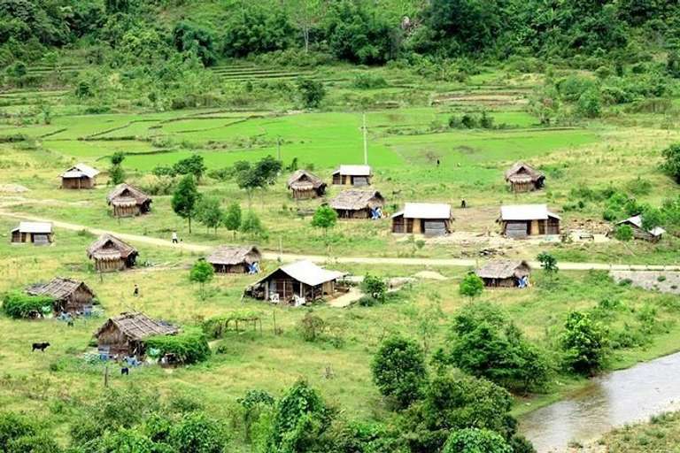 Unique Heritage Of Central Vietnam 7 Days 6 Nights trip - alternative tour available
