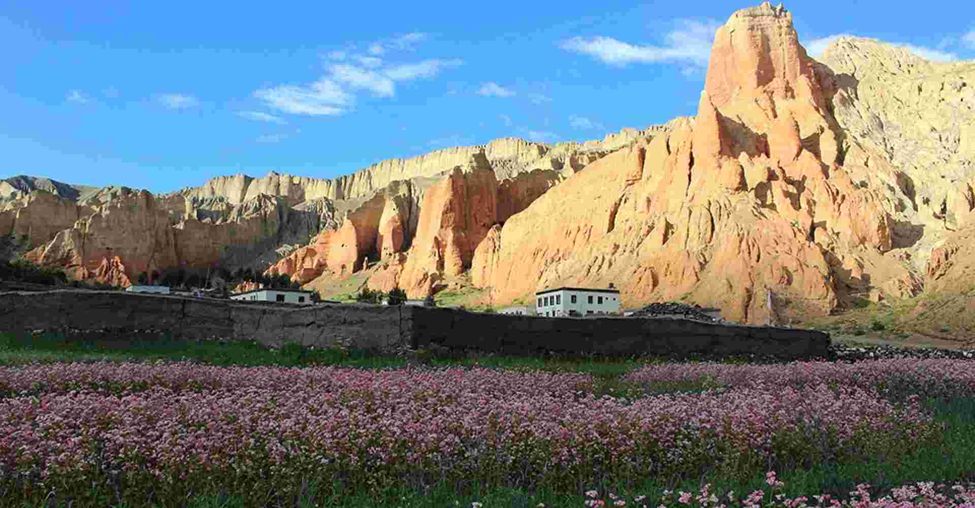 Upper Mustang Trek