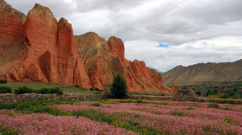 Upper Mustang Trekking - Breakfree Adventures Pvt Ltd - Nepal